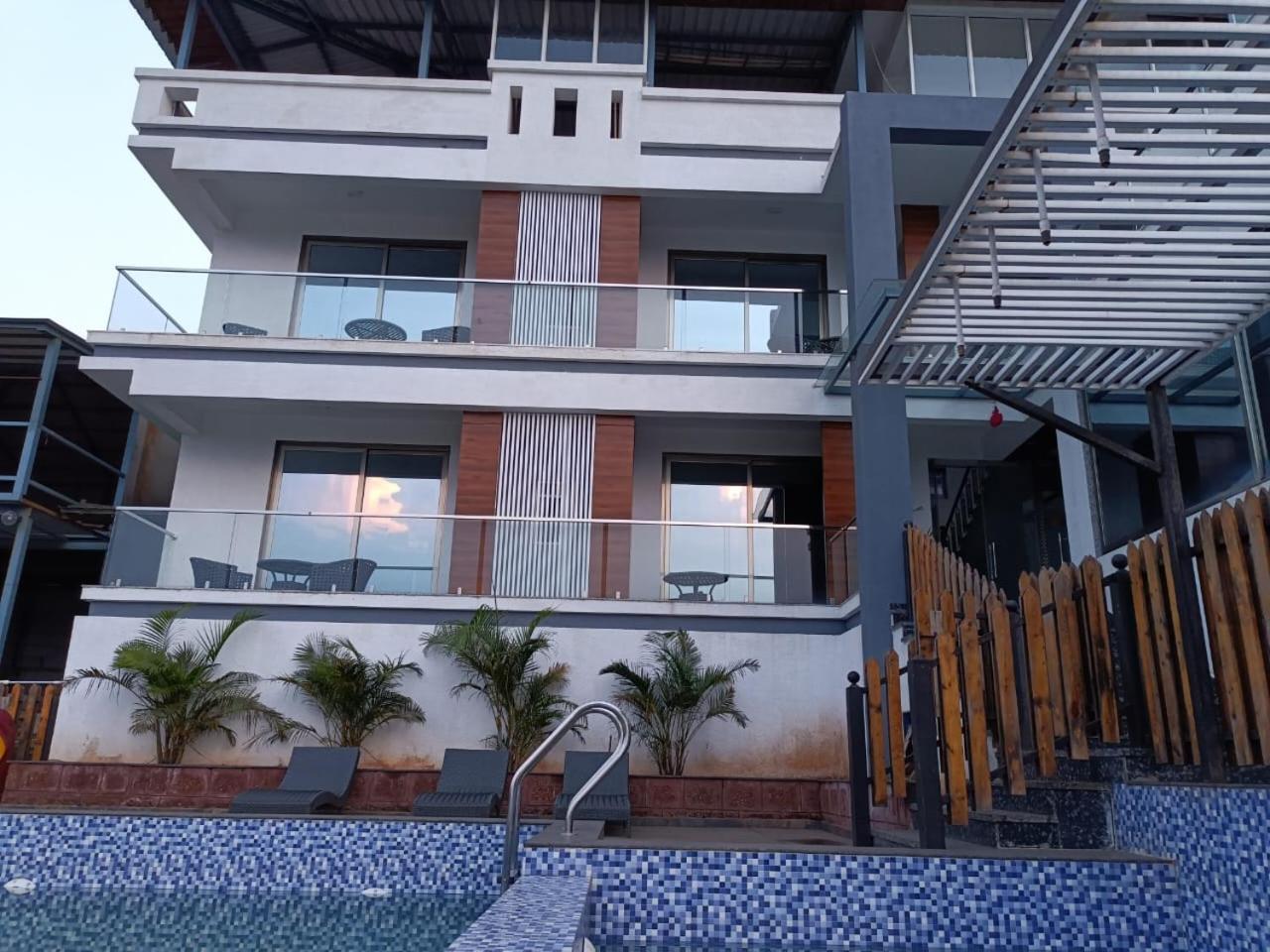 Arc Valley Resort Mahābaleshwar Exteriér fotografie